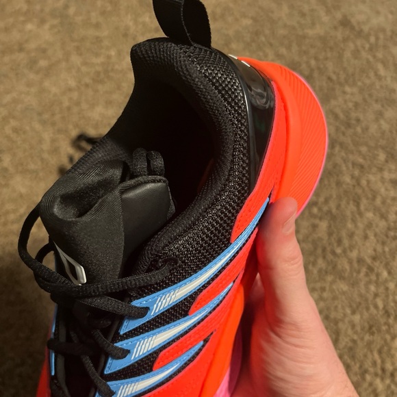 Mens adidas dame certified low 3 (IH8464) no box size 8